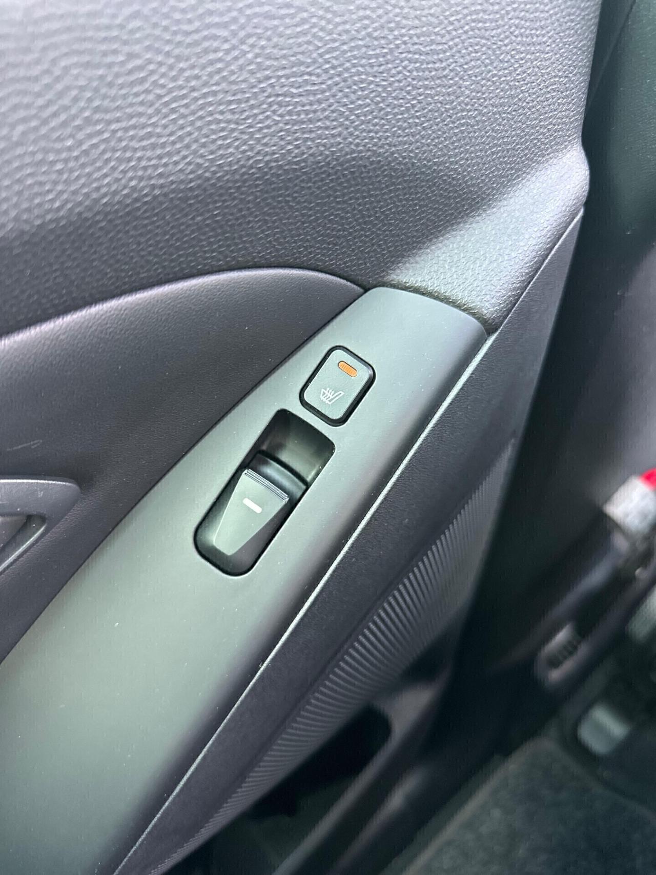 Hyundai iX35 1.7 CRDi 2WD Xpossible TETTO APRIBILE