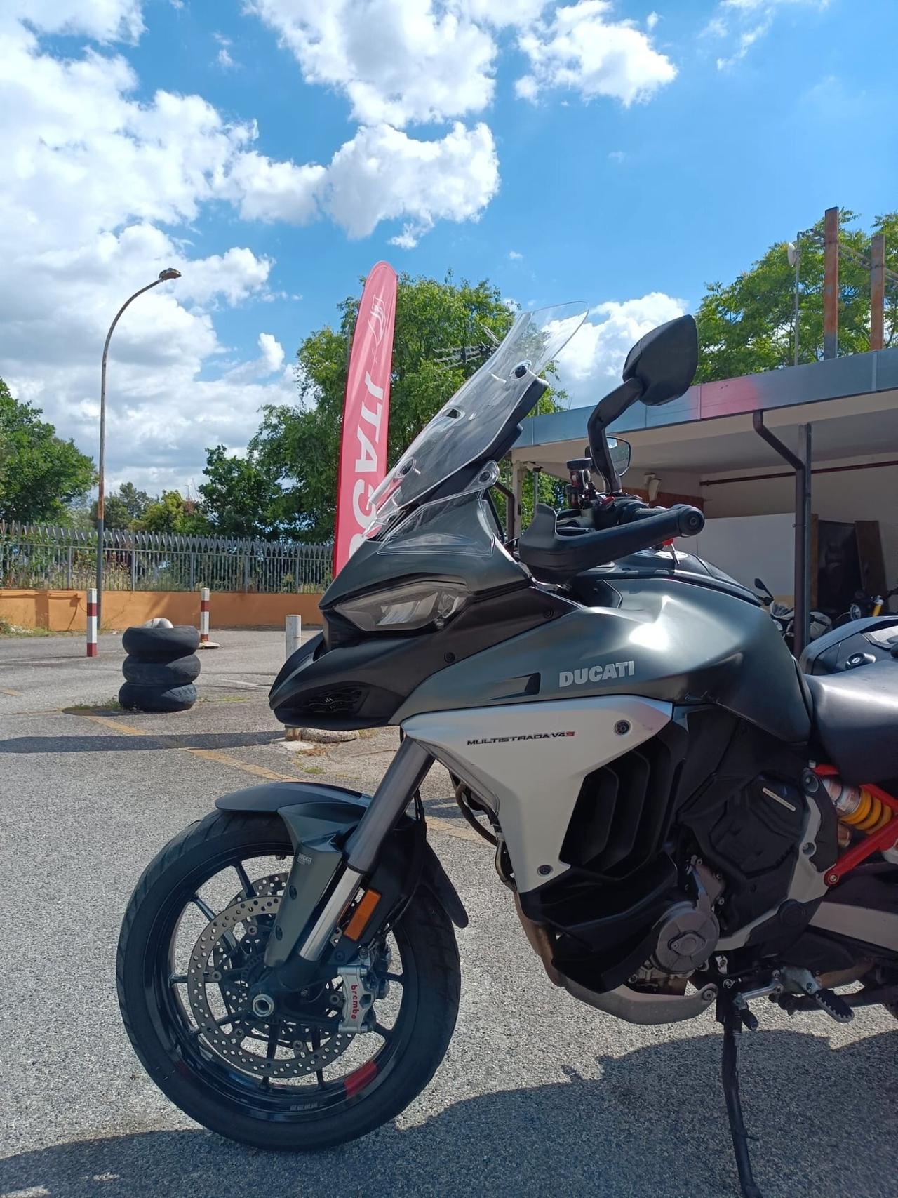Ducati Multistrada V4 TRAVEL RADAR