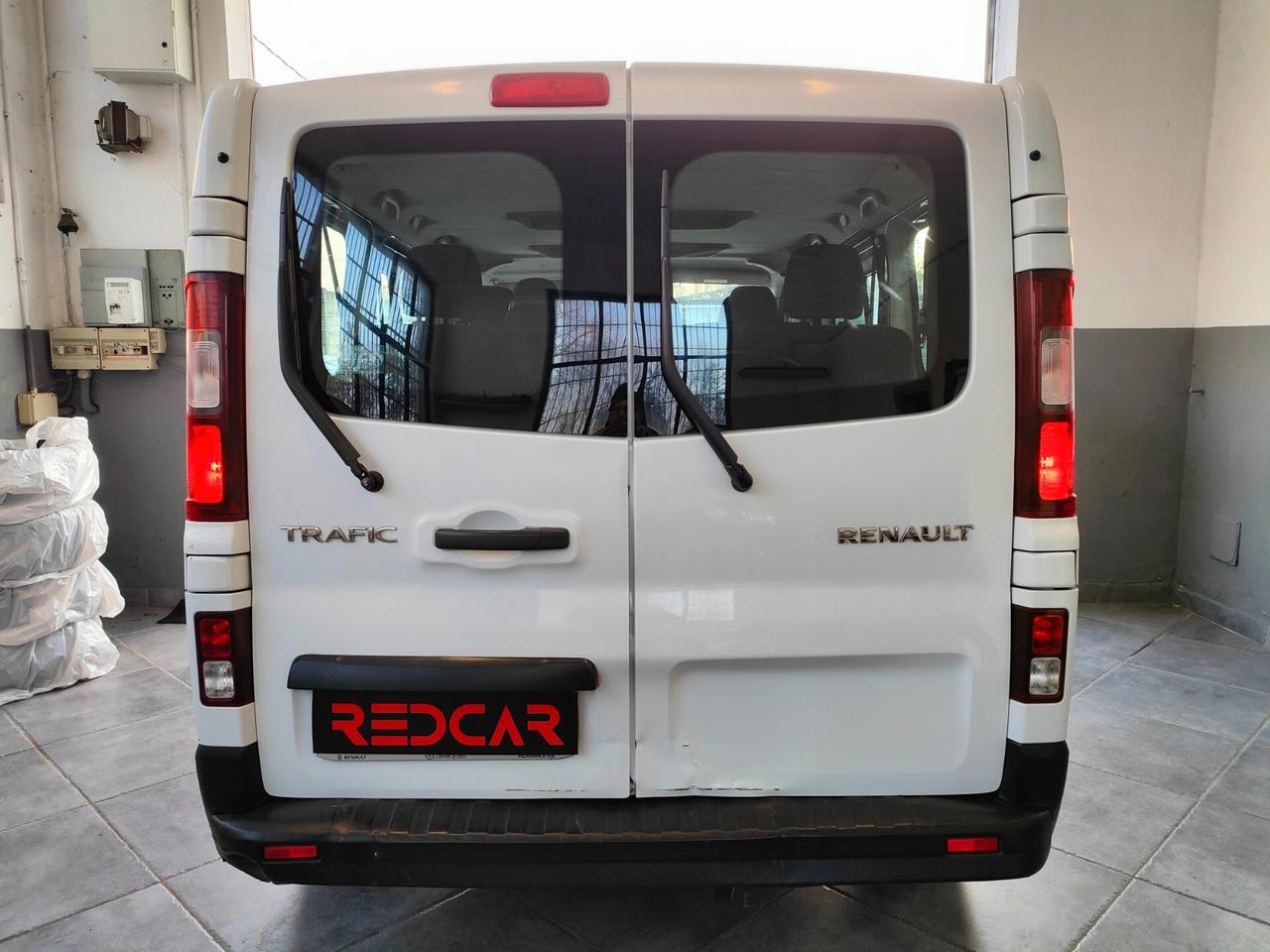 RENAULT TRAFIC 1.6 DCI - 9 POSTI