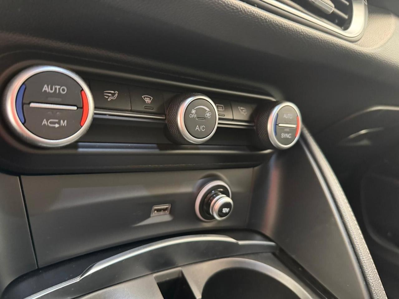 Alfa Romeo Stelvio 2.2 Turbodiesel 210 CV AT8 Q4 Executive