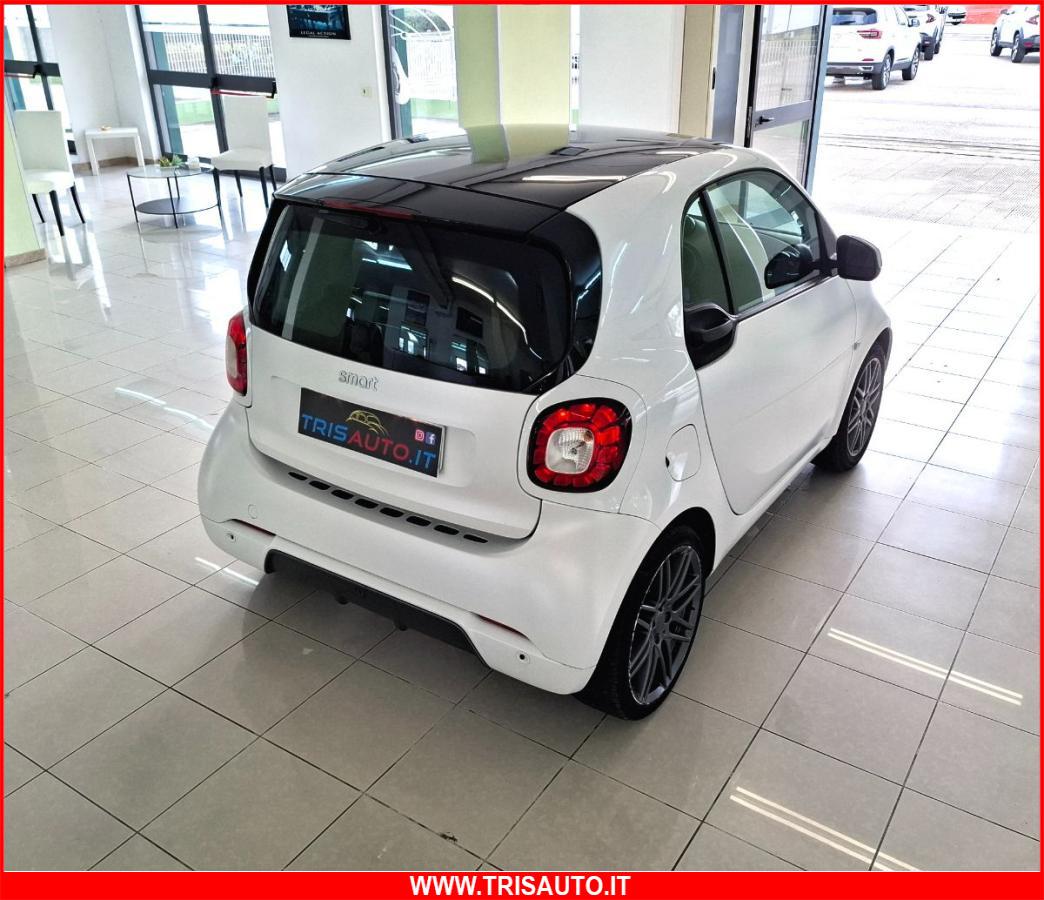 SMART Fortwo 90 0.9T Twinamic BRABUS Style NEOPATENTATI (TETTO PANORAMICO+PELLE+NAVI)