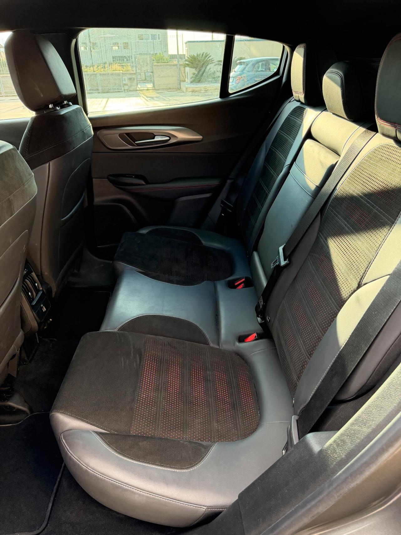 Alfa Romeo Tonale 1.5 130 CV MHEV TCT7 Speciale