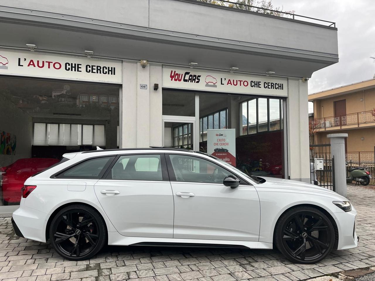 Audi RS6 RS 6 Avant 4.0 TFSI V8 quattro tiptronic