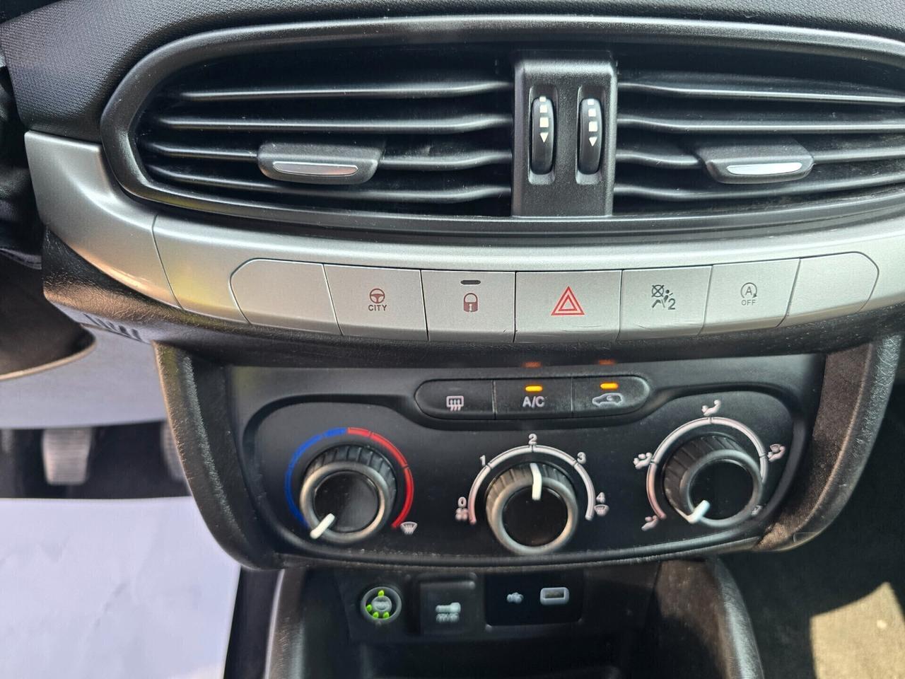 Fiat Tipo 1.4 Gpl di Serie 95CV Street 2021