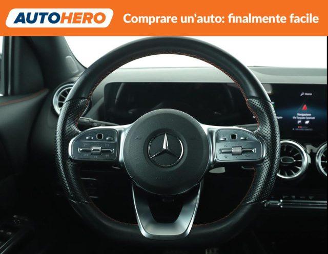 MERCEDES-BENZ GLA 200 d Automatic Premium