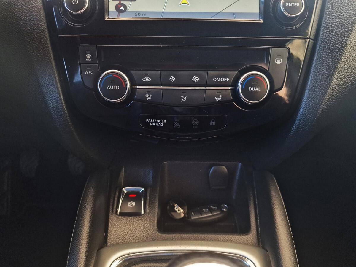 NISSAN QASHQAI 1.5 TEKNA AUTOCARRO