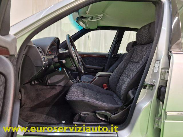 MERCEDES-BENZ C 180 cat Elegance