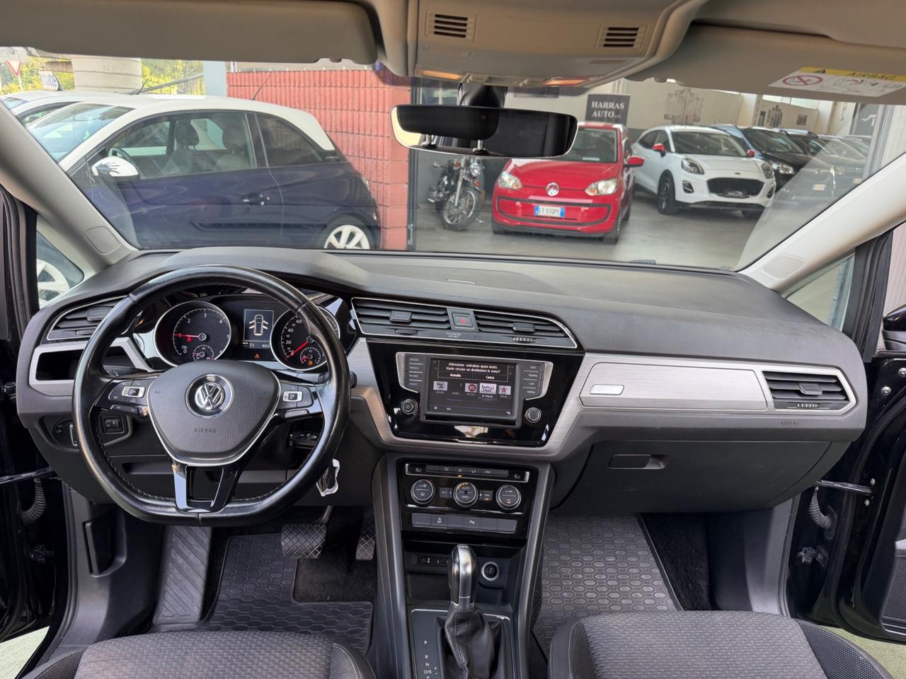 Volkswagen Touran 2.0 TDI 150 CV SCR DSG Business BlueMotion Technology