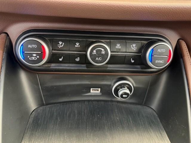 Alfa Romeo Stelvio 2.0 Turbo 200 CV AT8 Q4 Super 2021