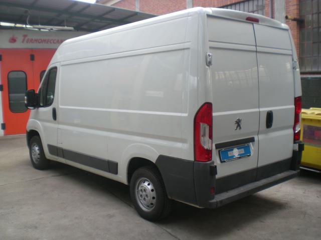 PEUGEOT Boxer 330 2.0 BlueHDi 130CV PM-TM Furgone