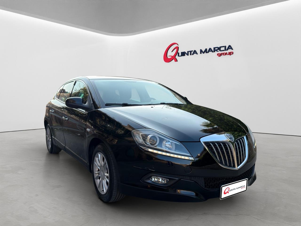 Lancia Delta 1.4 T-Jet 120 CV Argento GPL-GOMMATA