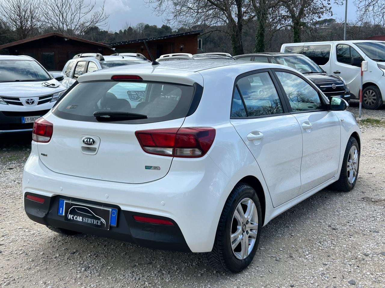 Kia Rio 1.2 MPi 5 porte Eco GPL neopatentati