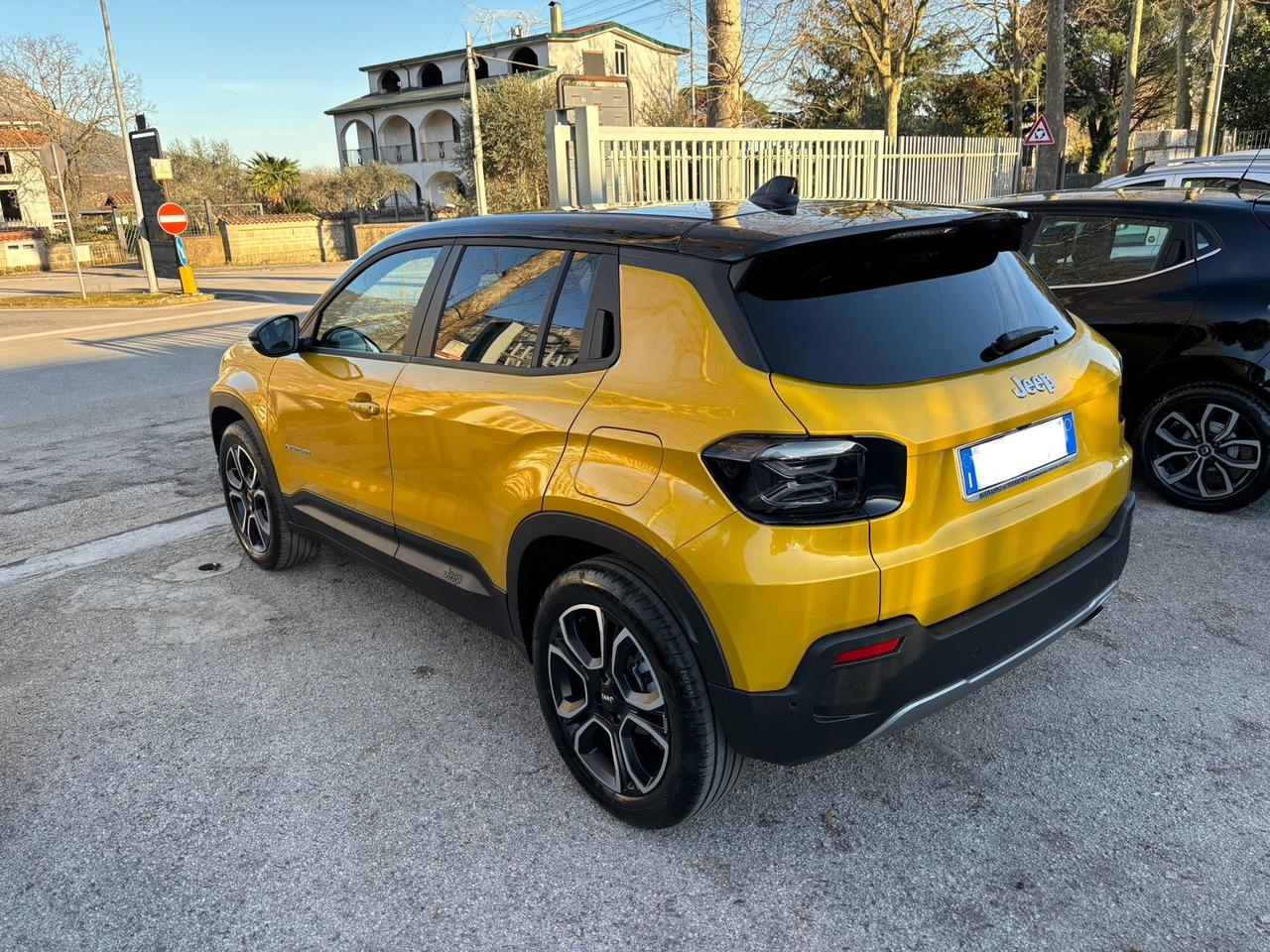 Jeep Avenger 1.2 Turbo 100 CV Summit