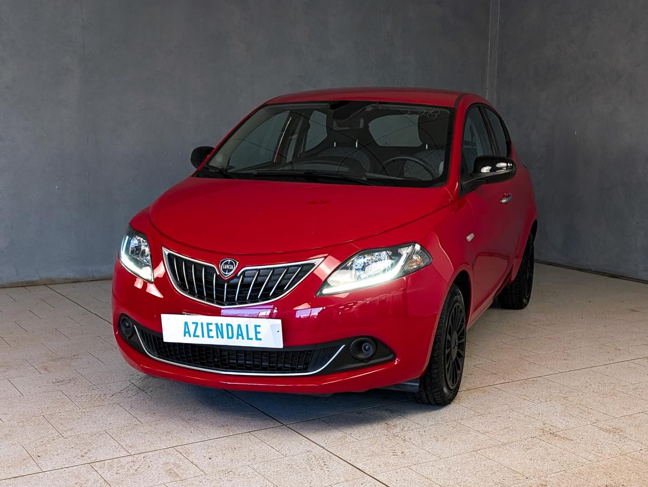 Lancia Ypsilon 1.0 Hybrid 70cv Silver