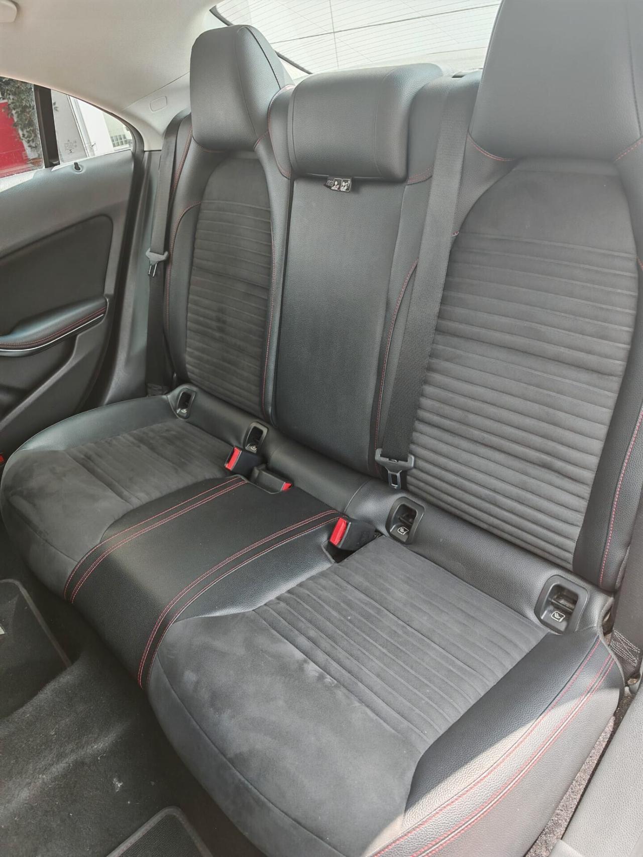 Mercedes-benz CLA 220 CLA 220 d 4Matic Automatic Premium