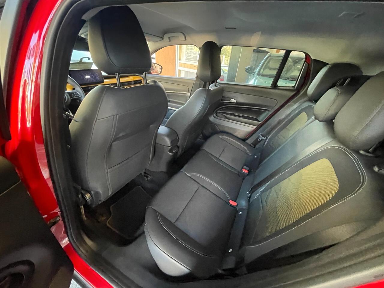 Jeep Avenger 1.2 Turbo 100 CV Summit