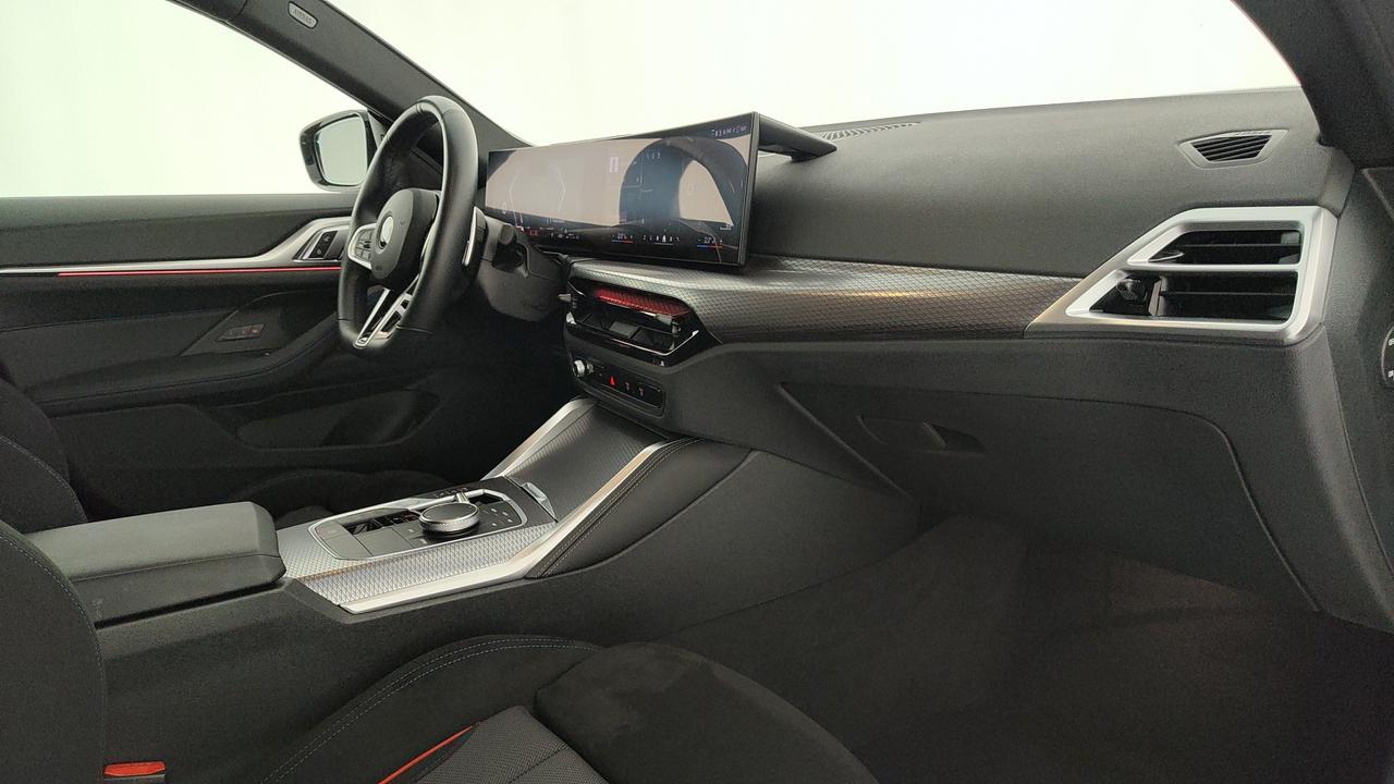 BMW Serie 4 G26 LCI 2024 Gran Coupe - 420d Gran Coupe mhev 48V xdrive MSport Pro auto