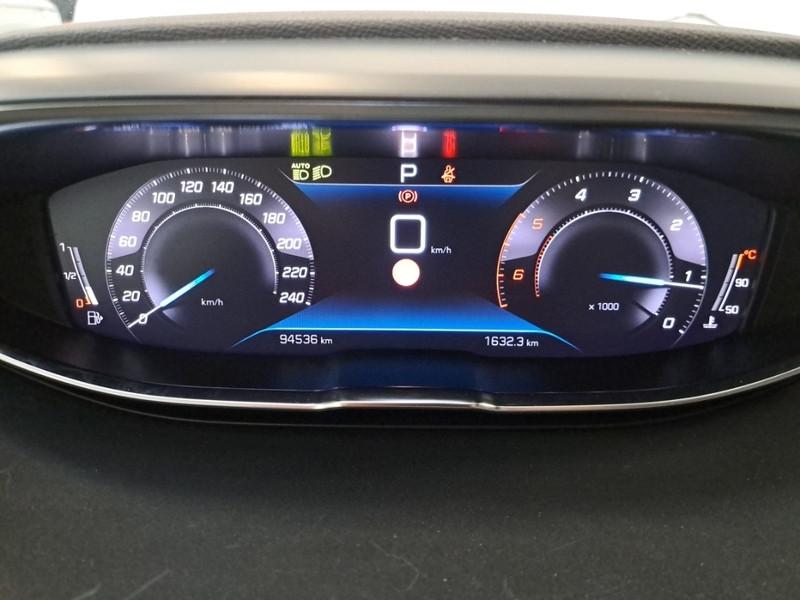 PEUGEOT 5008 BLUEHDI 130 ALLURE EAT8 S/S AUT. SUV
