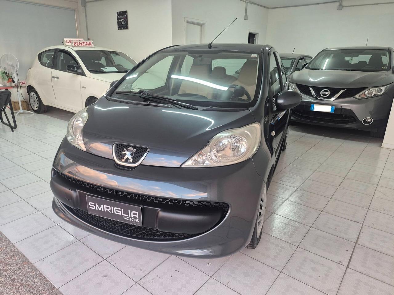 Peugeot 107 1.0 68CV 5p. Sweet Years SOLI 100000 KM