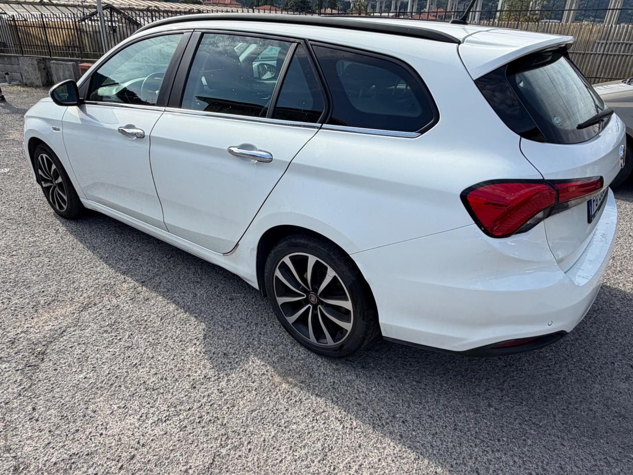 Fiat Tipo 1.6 Mjt S&S SW ** MOTORE ROTTO **