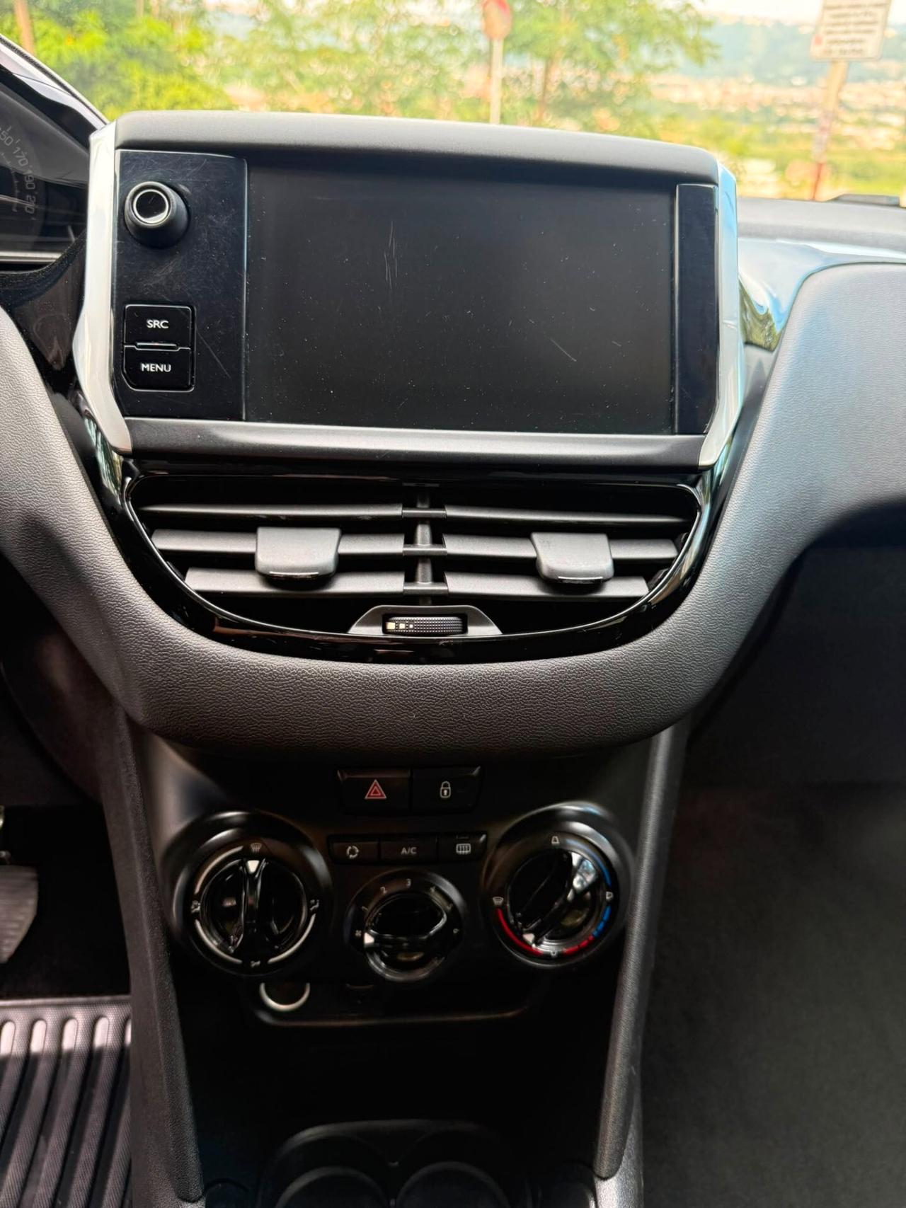Peugeot 208 PureTech 82 5 porte Access