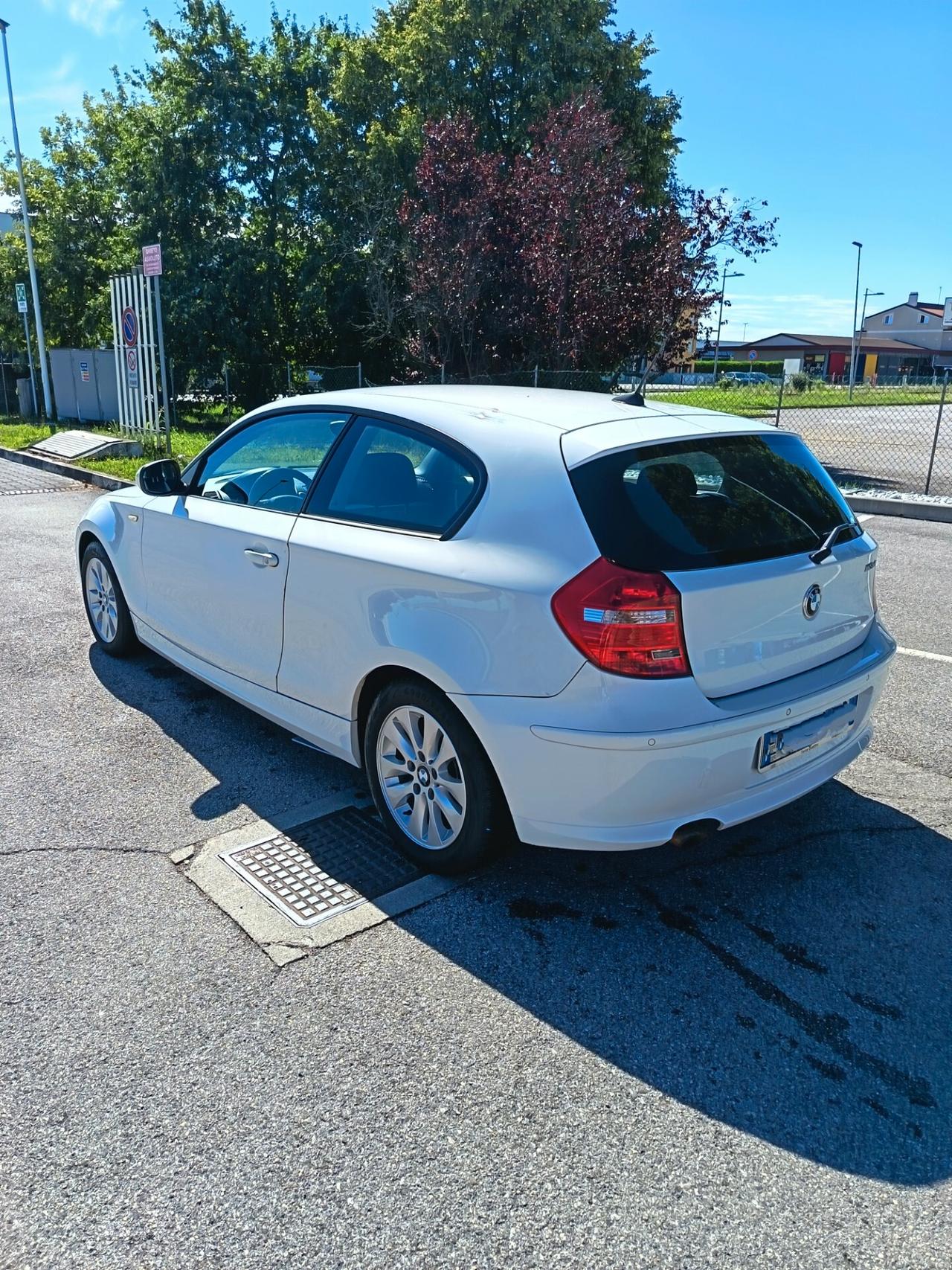 Bmw 118 118d 2.0 143CV cat 5 porte DPF