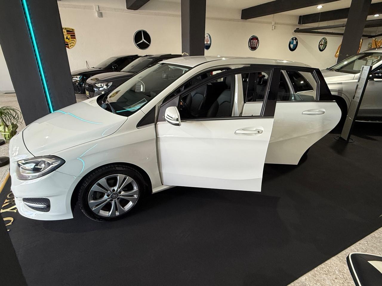 Mercedes-benz B 180d Neopatentati