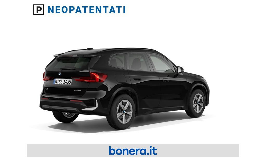 BMW X1 18 i sDrive DCT