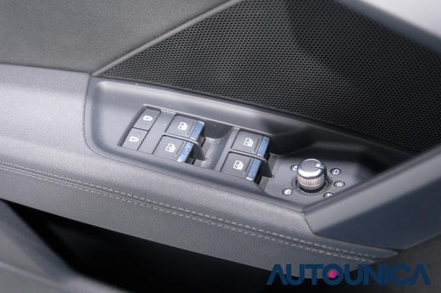 AUDI RS3 SPB TFSI QUATTRO S TRONIC
