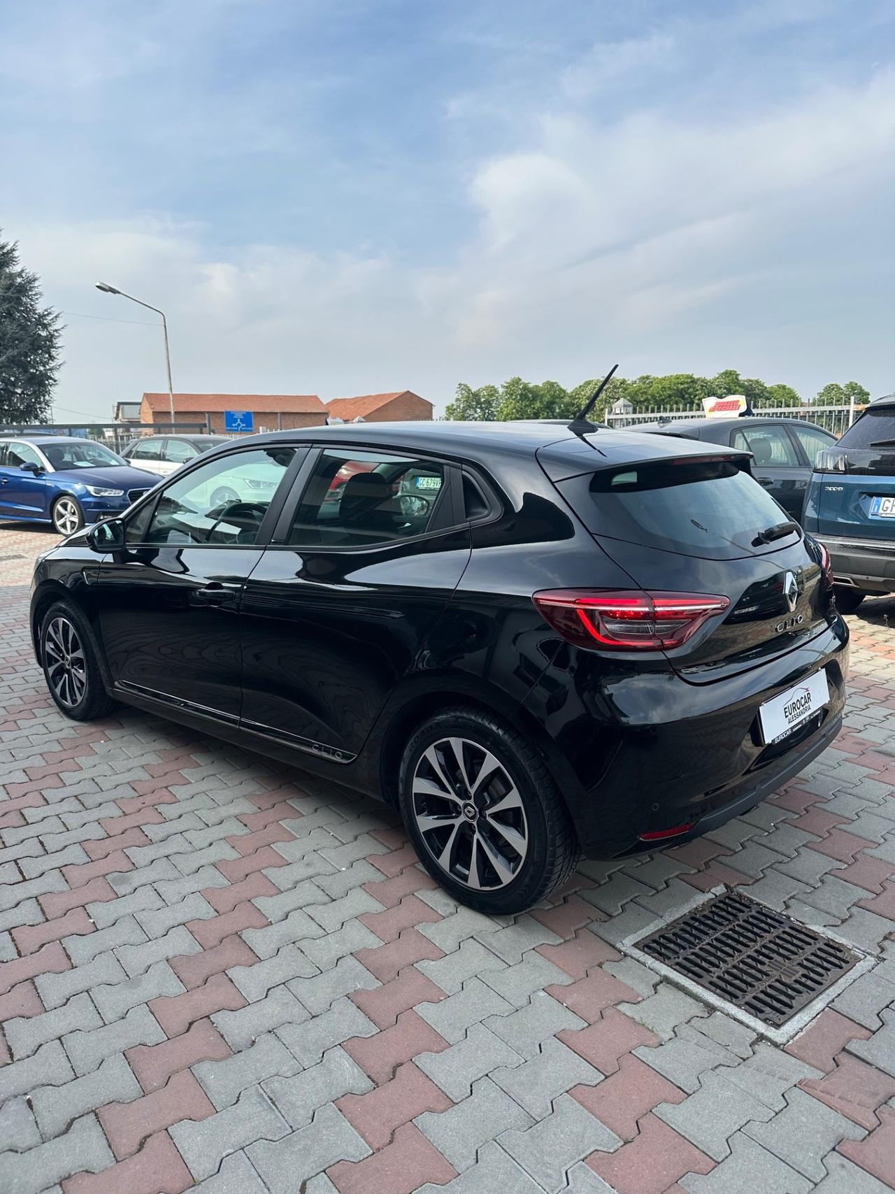 Renault Clio Full Hybrid E-Tech 140 CV 5 porte Zen