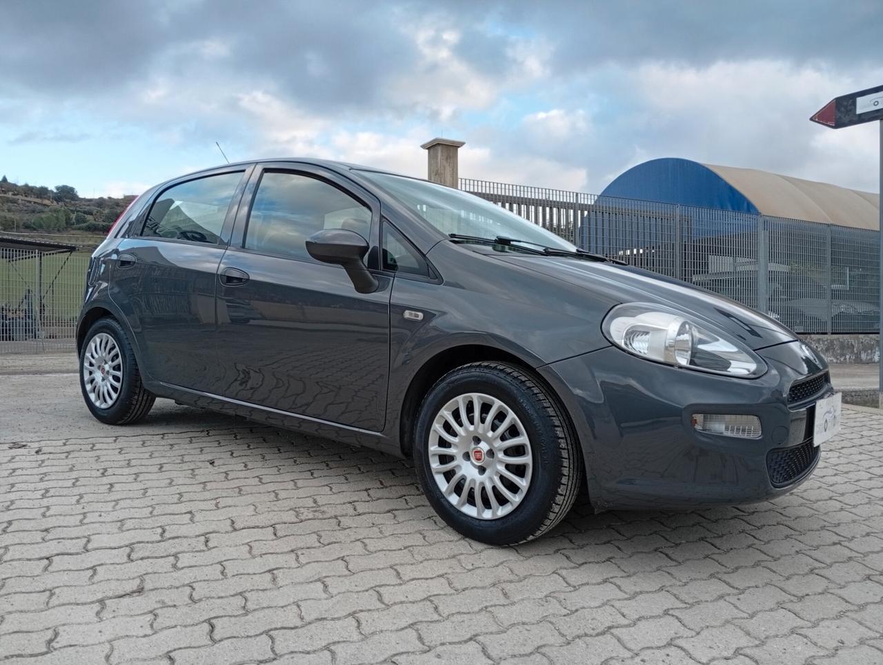 Fiat Punto 1.3 MJT II S&S 95 CV 5 porte Street