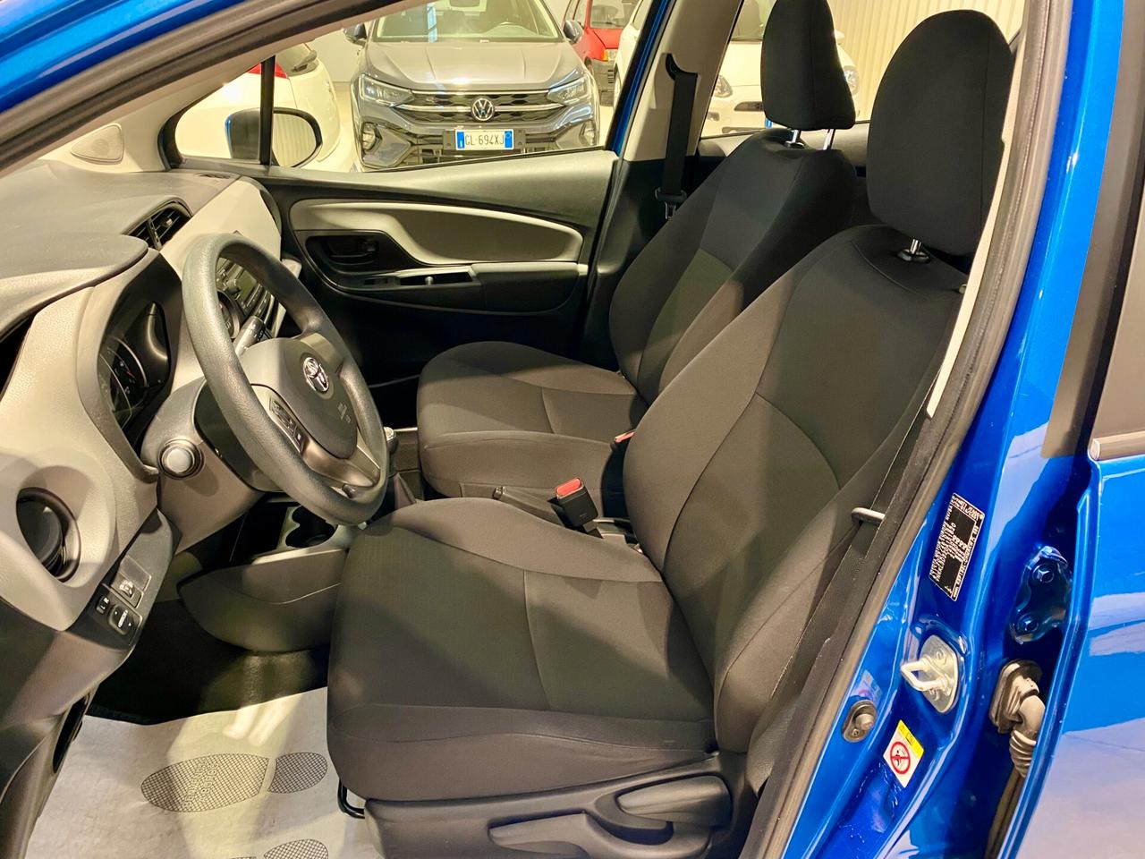 Toyota Yaris 1.0 VVT-i 5 porte Cool