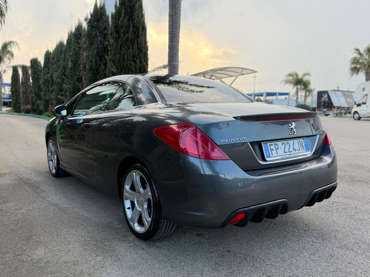 Peugeot 308 CC 1.6 THP 156CV aut. Féline