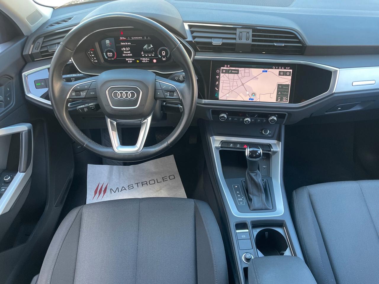 Audi Q3 35 TDI S tronic Business