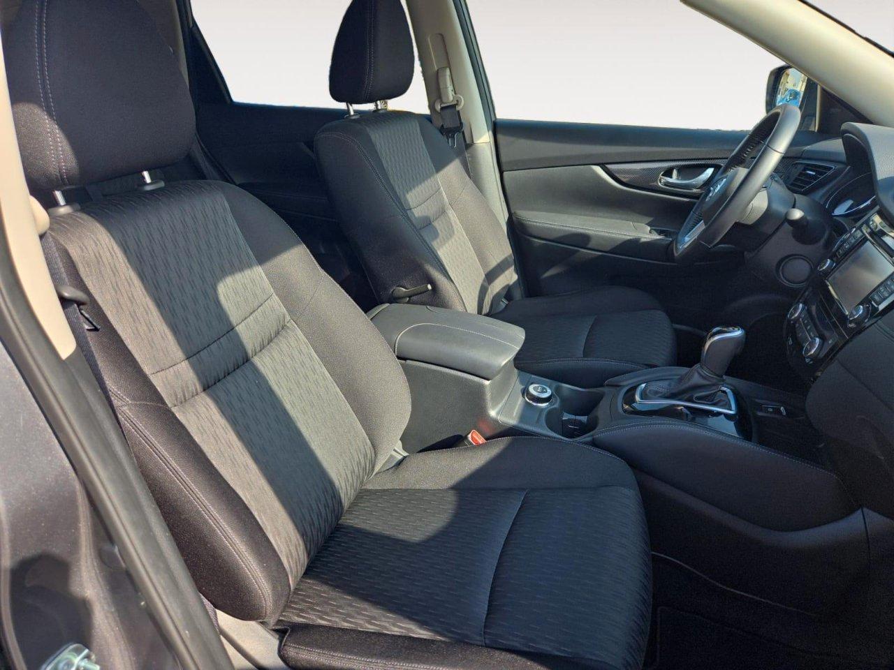 Nissan X-Trail 1.7 dci N-Connecta 4wd x-tronic 7 POSTI !!