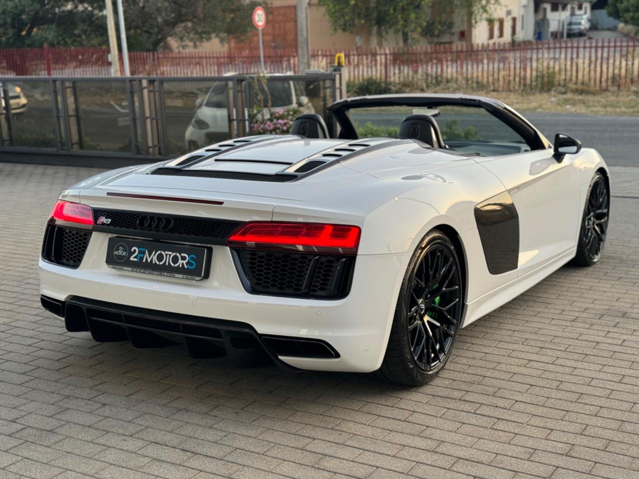 Audi R8 Spyder 5.2 V10 fsi quattro 540cv s-tronic