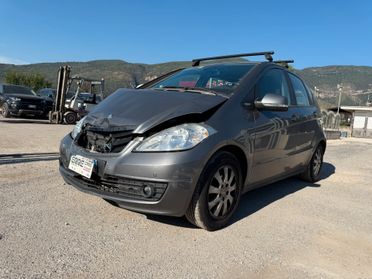 MERCEDES CLASSE A-160 2011 2.0 DIESEL *AIRB OK
