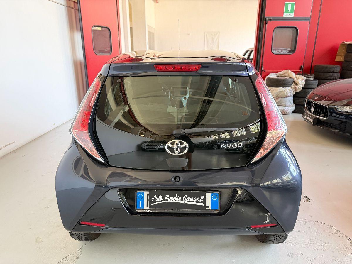 TOYOTA - Aygo - 1.0 VVT-i 69 CV 5p. x-play TSS MMT