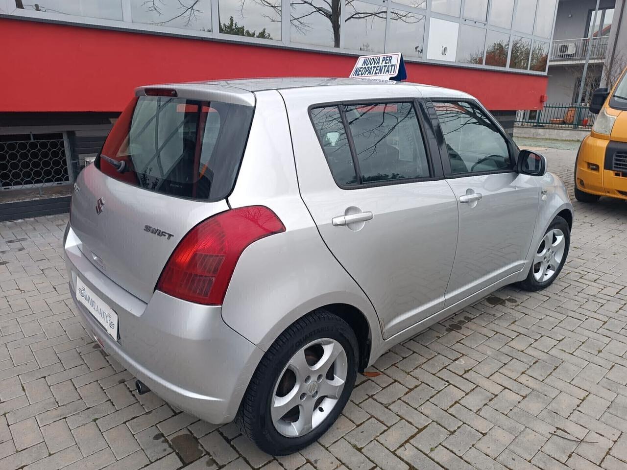 Suzuki Swift 1.3 DDiS 5p. GL