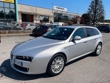 Alfa Romeo 159 1.9 JTDm Sportwagon Distinctive