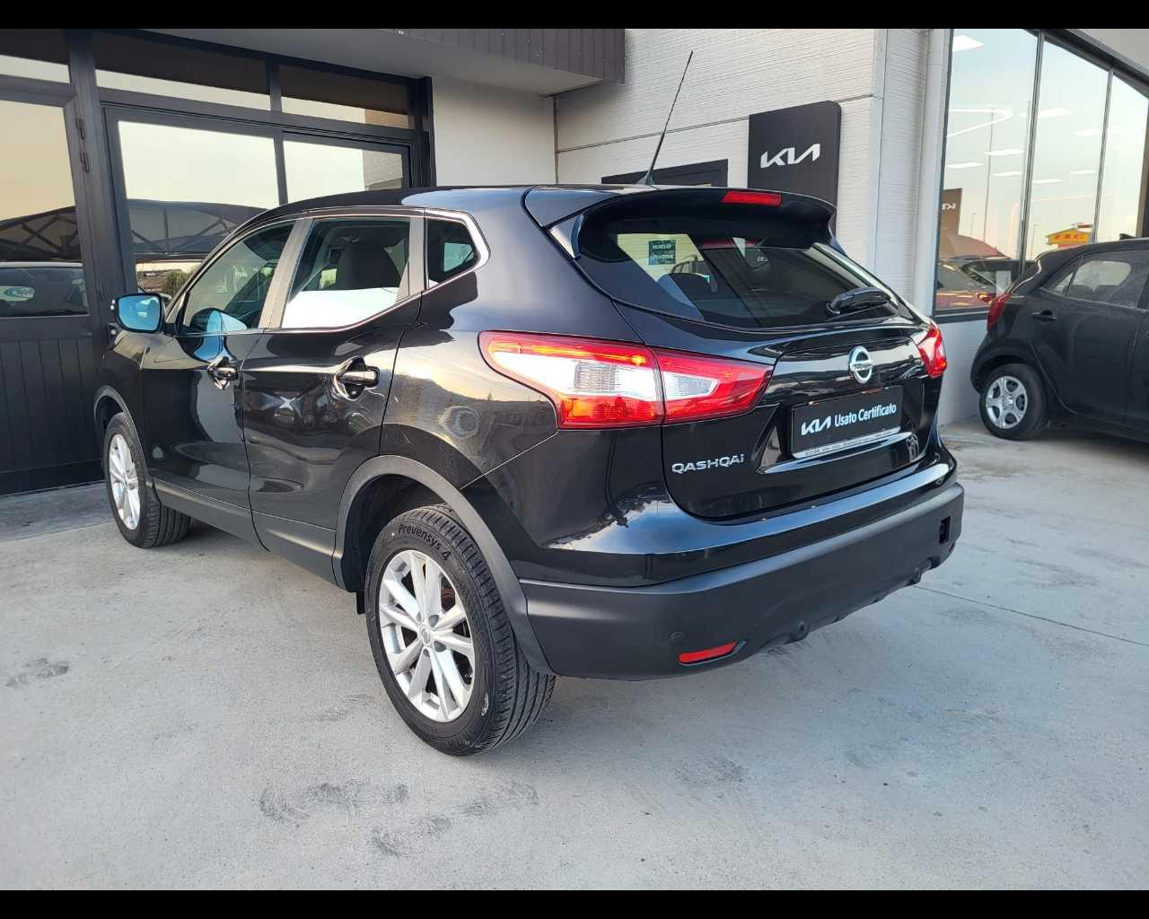 NISSAN Qashqai Acenta 4WD