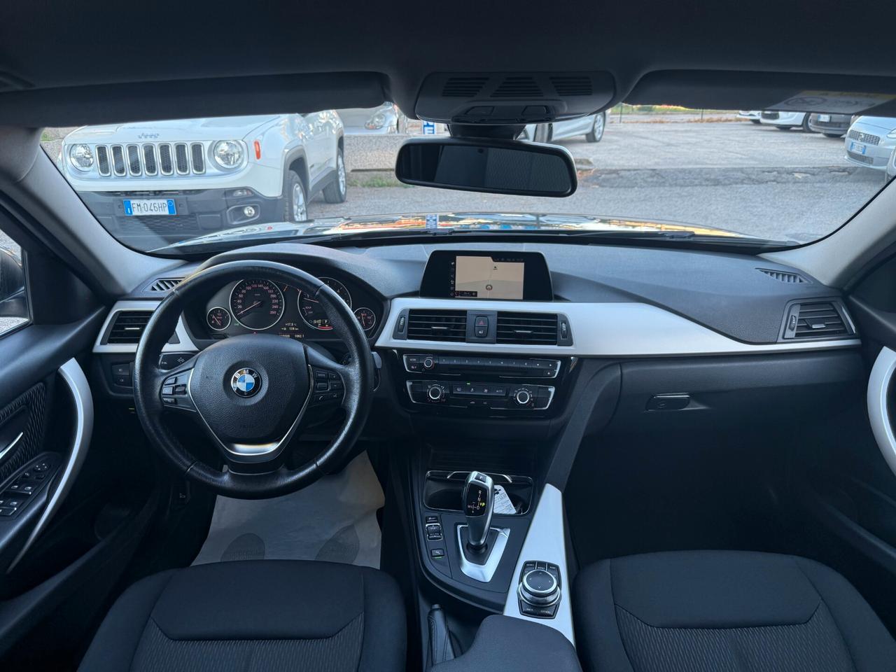 " PERFETTA" Bmw 318d Business Advantage aut.