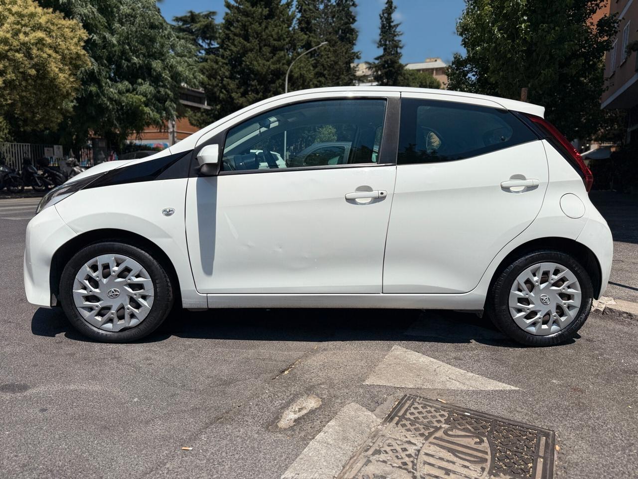 Toyota Aygo 1.0 72cv AUTOMATICA 62.000km