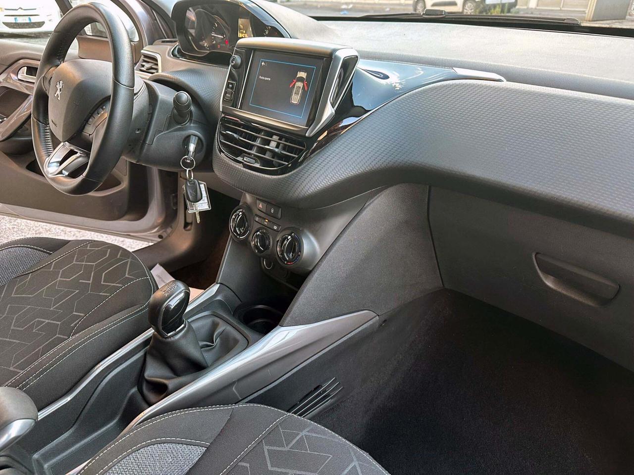 Peugeot 2008 PureTech 82 CV Unico Proprietario
