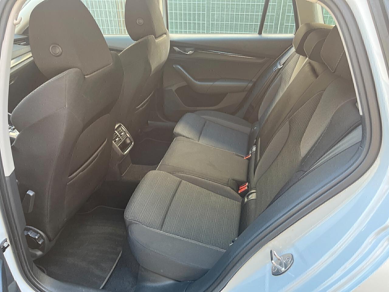 Skoda Octavia 2.0 TDI EVO SCR DSG Wagon Executive