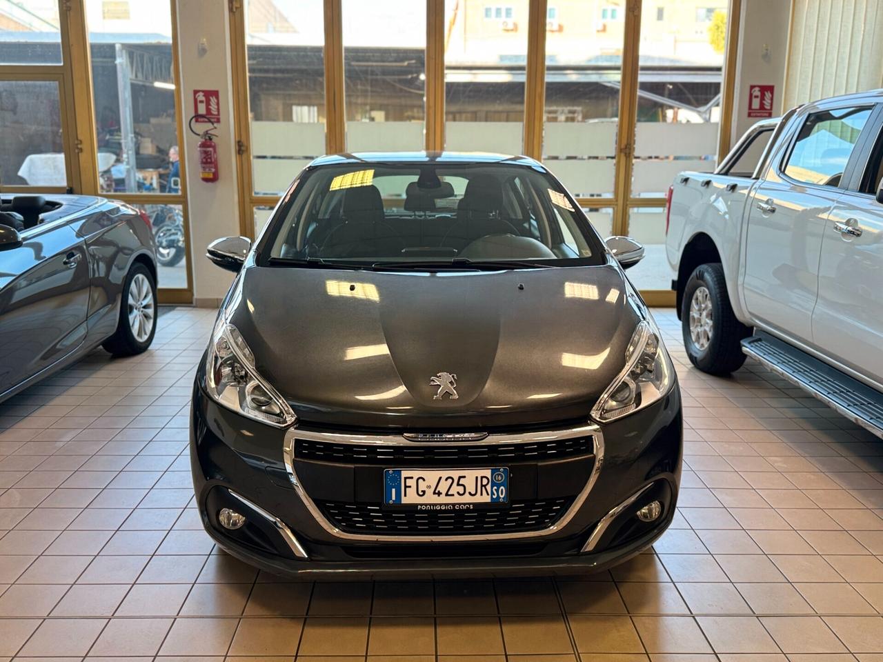 Peugeot 208 BlueHDi 75 5 porte Allure