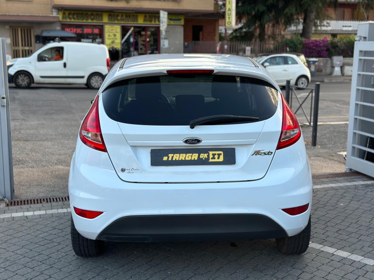 Ford Fiesta 1.2 Titanium GARANTITA