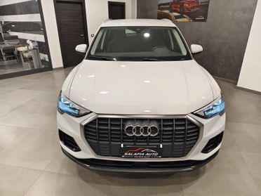 Audi Q3 35 TDI S tronic Business