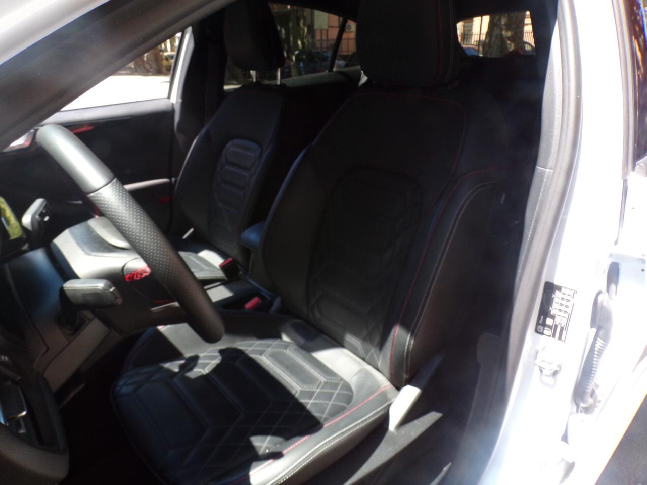AUTO FORD FOCUS 5P DEL 05.2025 14.500 KM MOTORE 1.0 ECOBOOST ST-LINE X 125CV