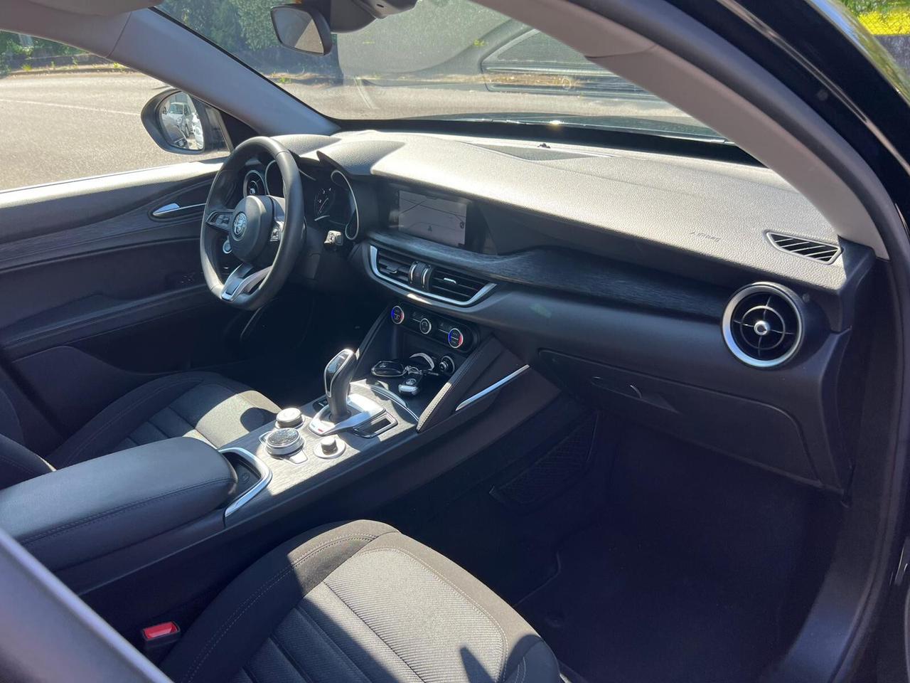 Alfa Romeo Stelvio 2.2 Turbodiesel 190 CV AT8 Q4 Business
